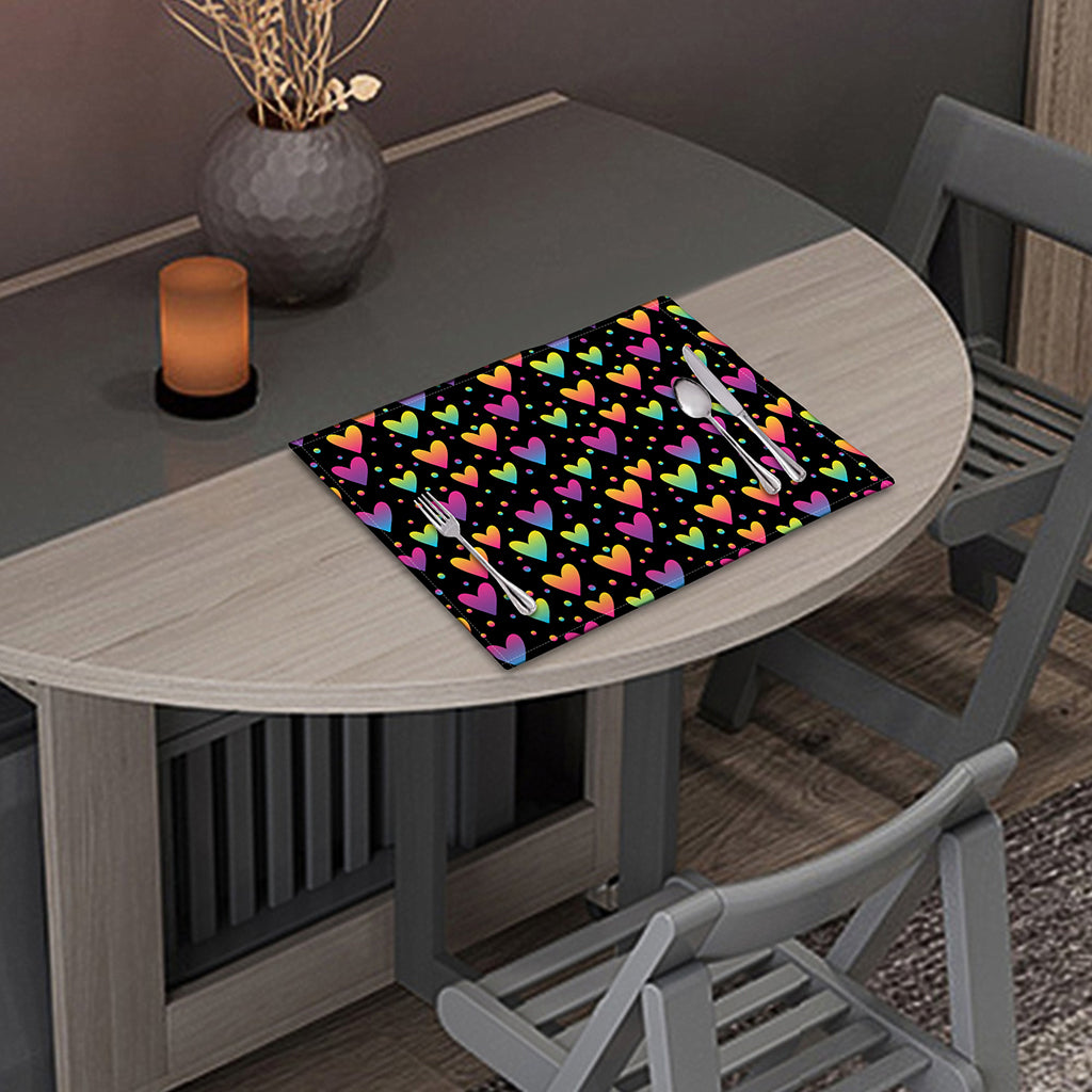 Colorful Heart Pattern Print Placemat
