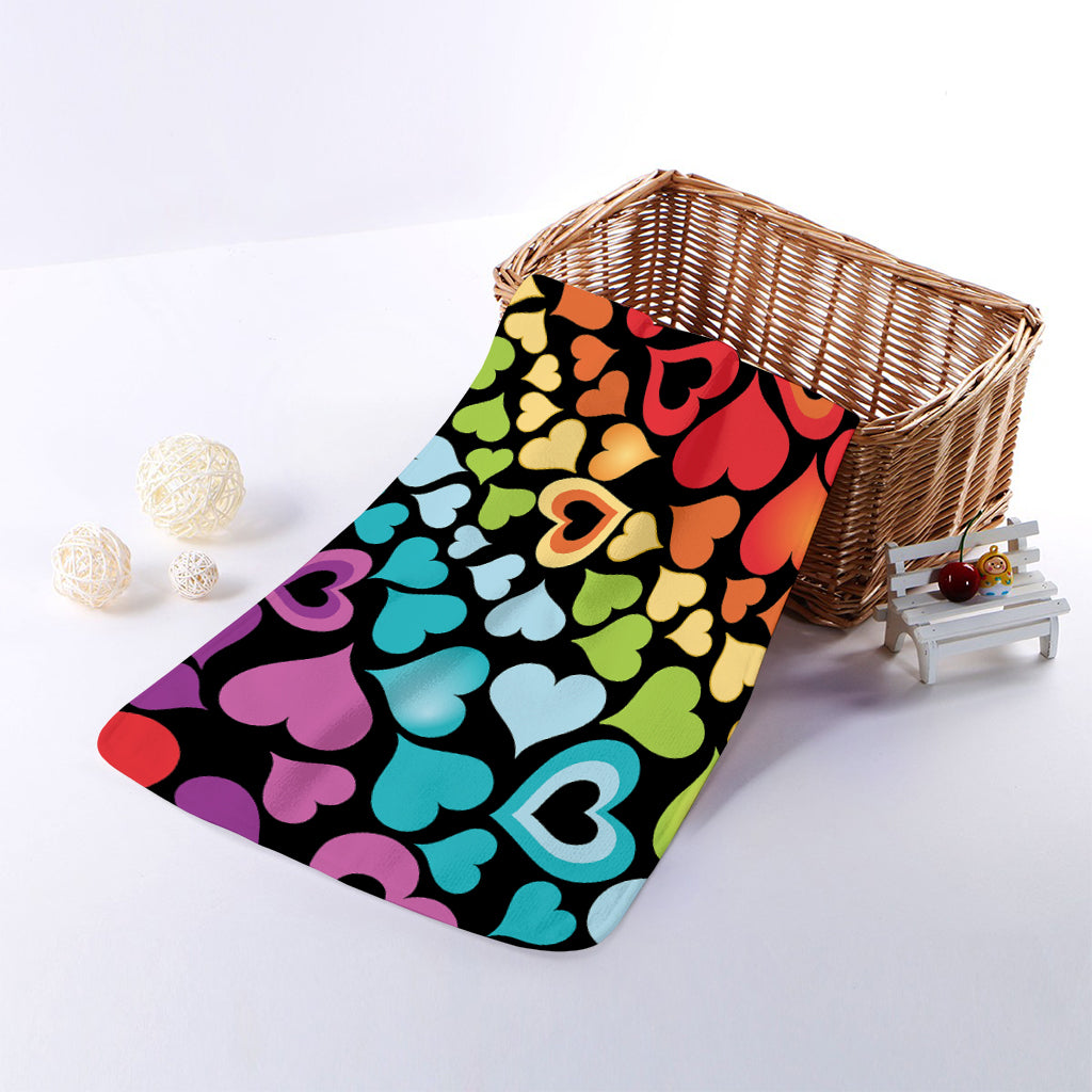 Colorful Heart Wave Pattern Print Towel