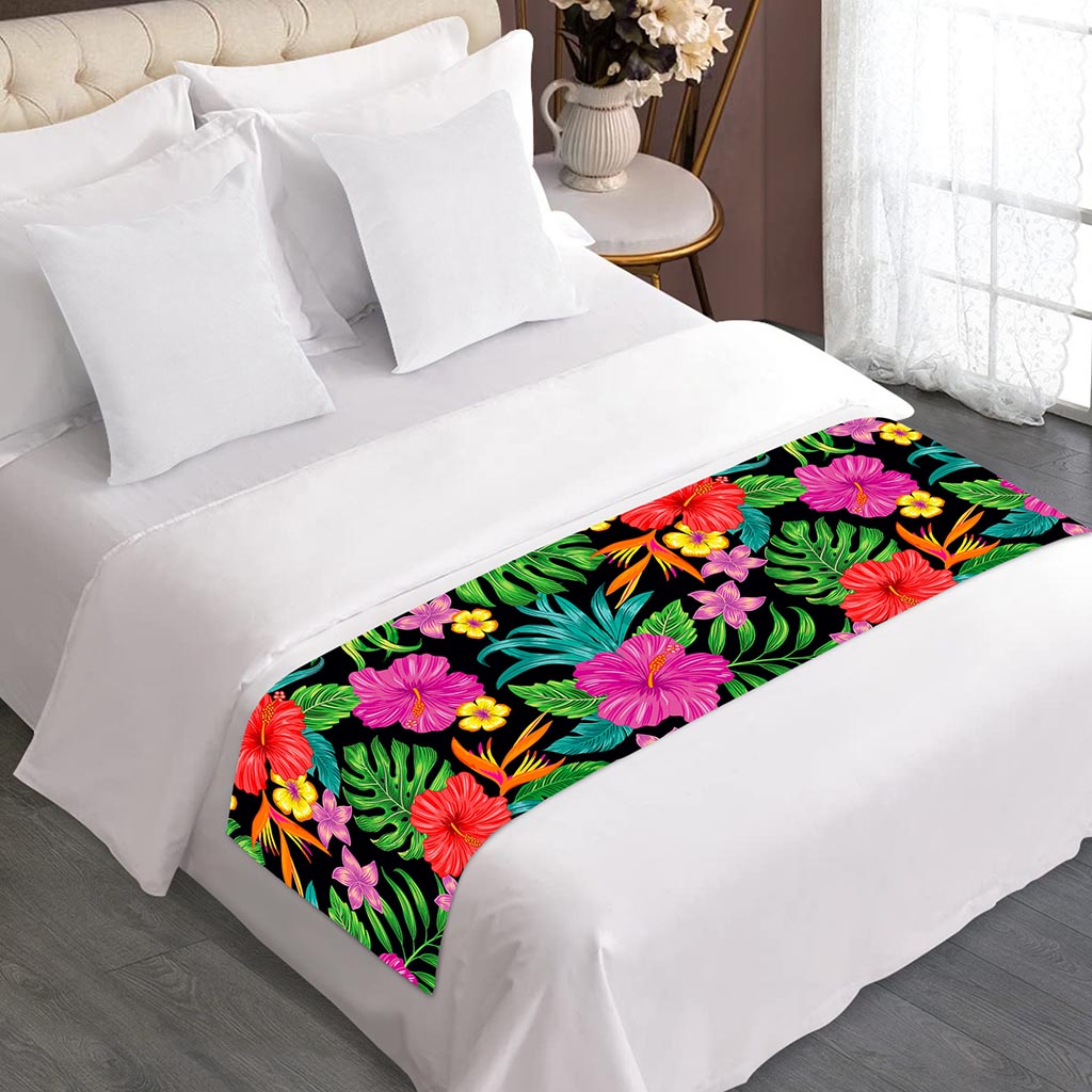 Colorful Hibiscus Flowers Pattern Print Bed Runner