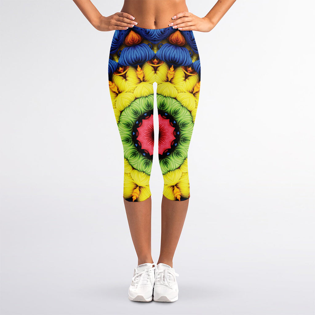 Colorful Kaleidoscope Print Women's Capri Leggings