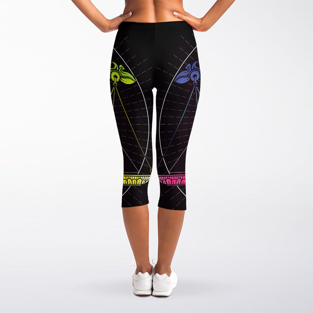 Colorful Libra Sign Print Women's Capri Leggings