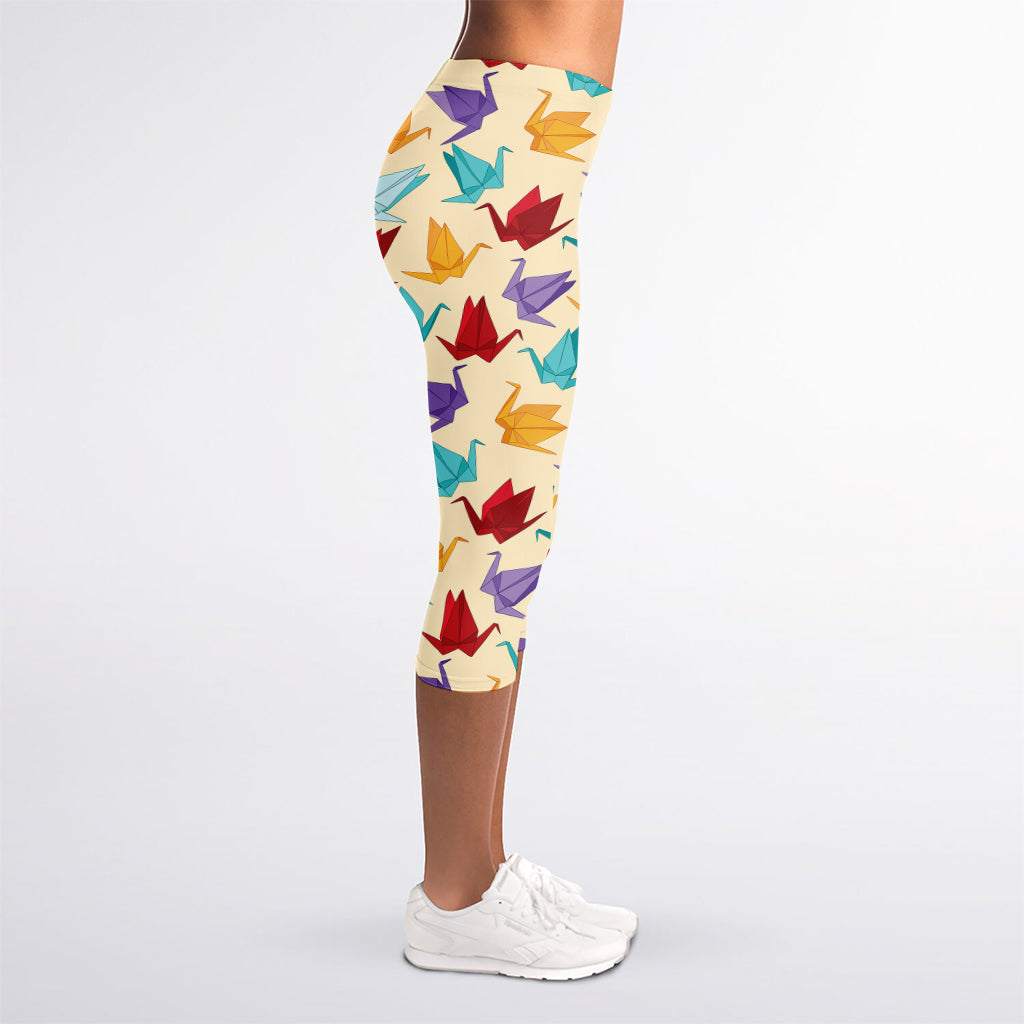 Colorful Origami Crane Pattern Print Women's Capri Leggings