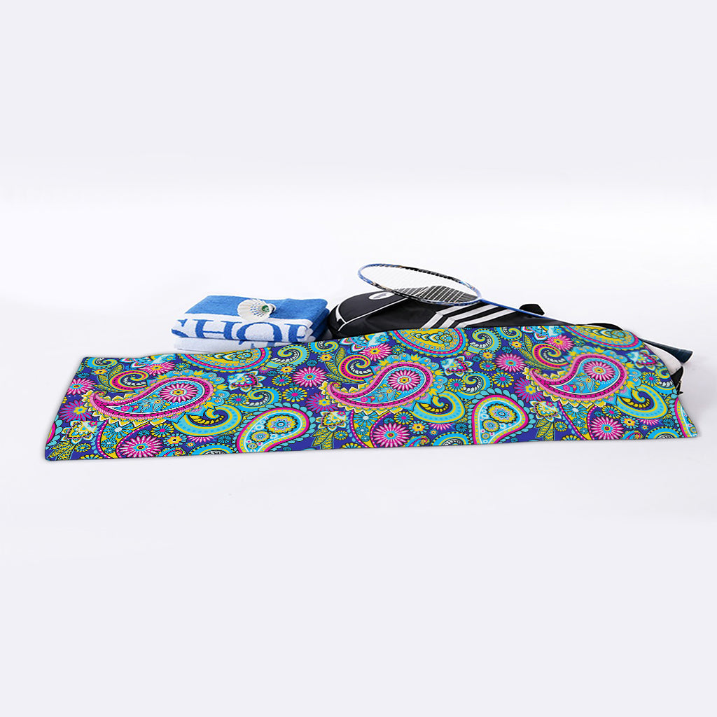Colorful Paisley Pattern Print Sports Towel
