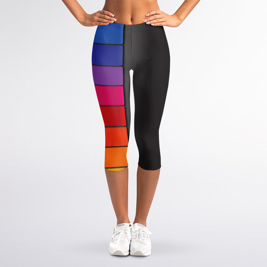 Colorful Piano Keyboard Print Women's Capri Leggings