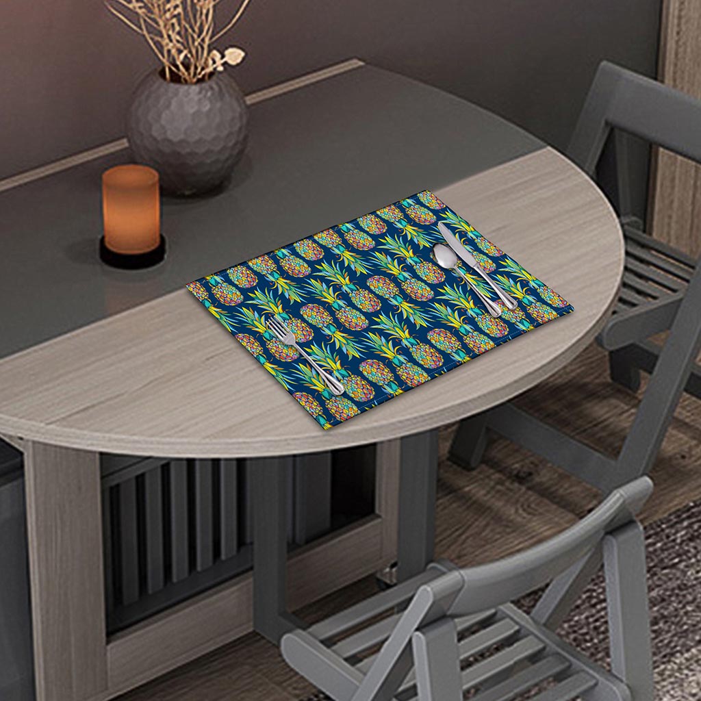 Colorful Pineapple Pattern Print Placemat