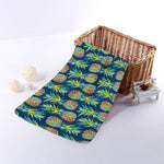 Colorful Pineapple Pattern Print Towel
