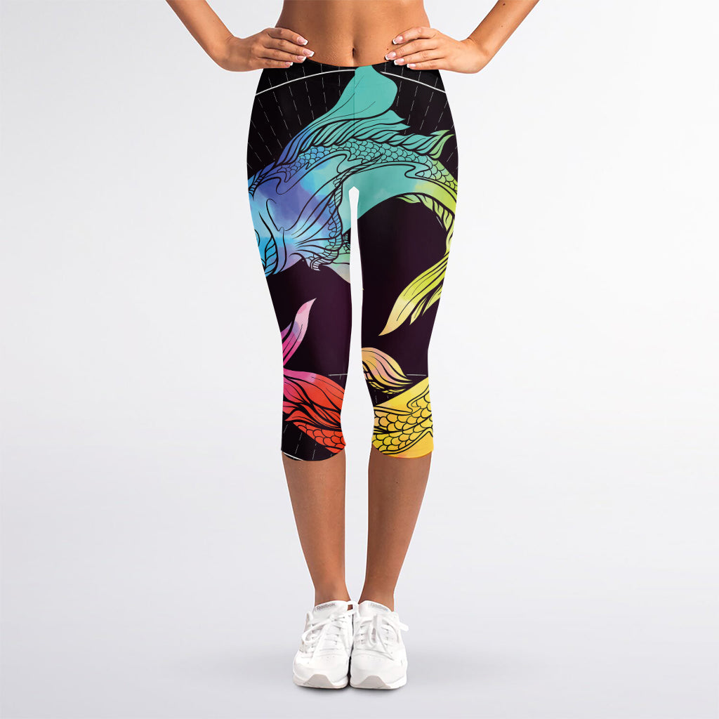 Colorful Pisces Sign Print Women's Capri Leggings