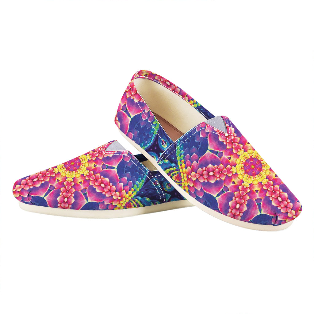 Colorful Psychedelic Kaleidoscope Print Casual Shoes