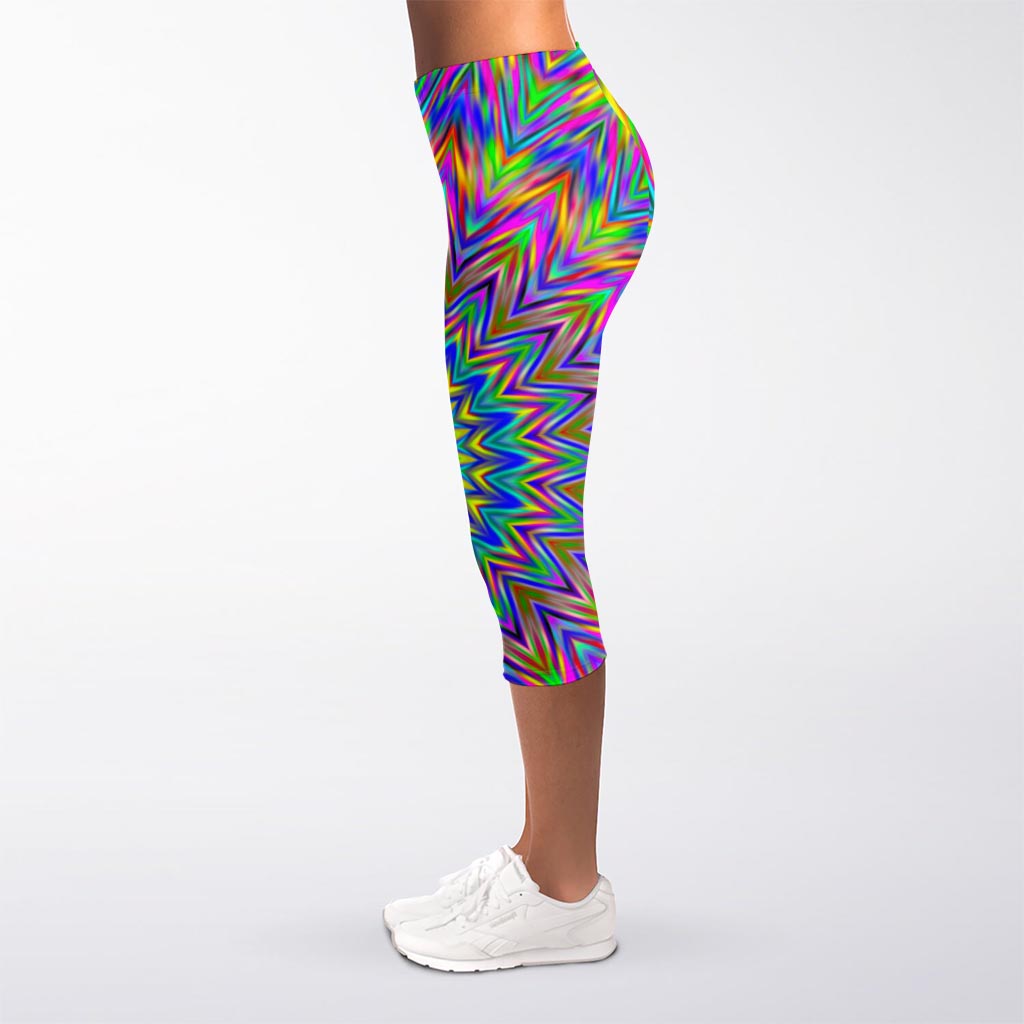 Colorful Psychedelic Optical Illusion Women's Capri Leggings