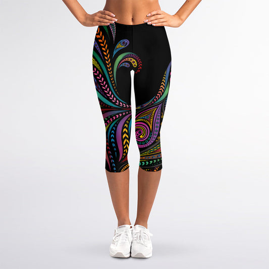 Colorful Rooster Print Women's Capri Leggings