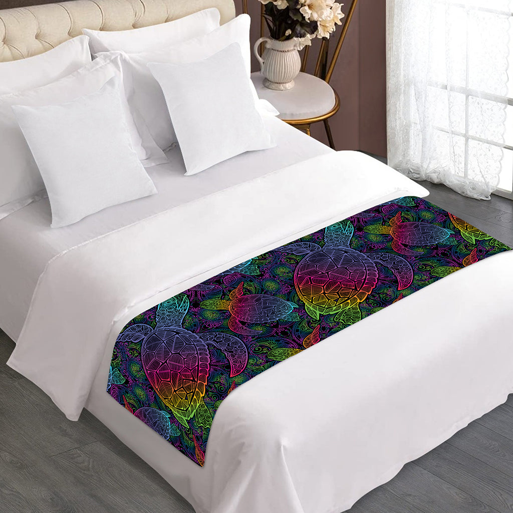 Colorful Sea Turtle Pattern Print Bed Runner