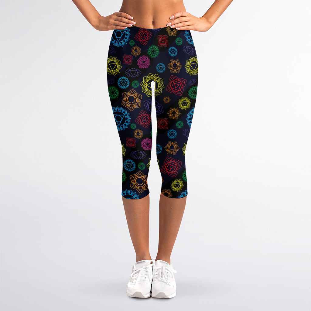 Colorful Seven Chakras Pattern Print Women's Capri Leggings