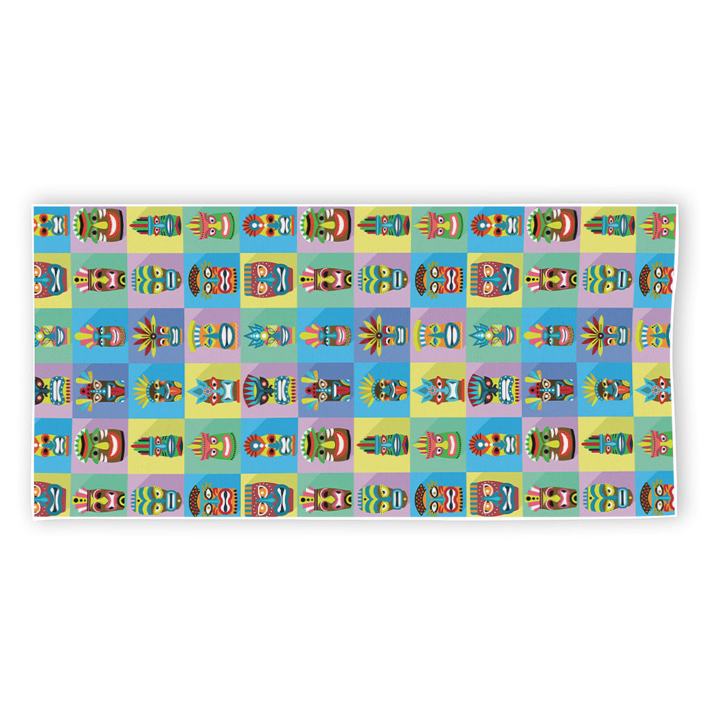 Colorful Tiki Pattern Print Beach Towel