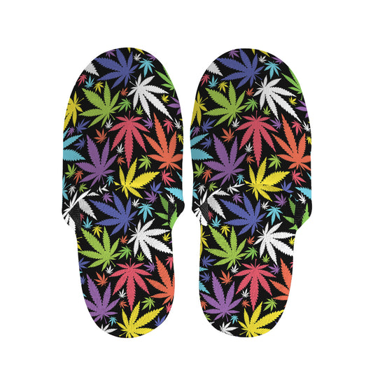 Colorful Weed Leaf Pattern Print Slippers