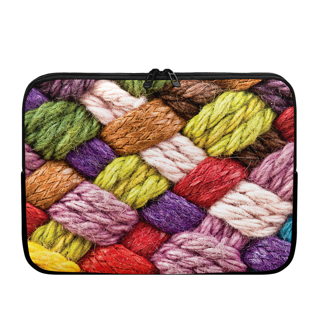 Colorful Wool Yarns Print Laptop Sleeve