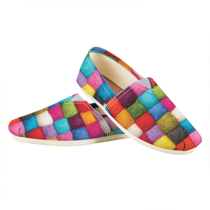 Colorful Yarn Balls Print Casual Shoes