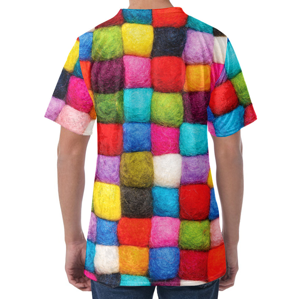 Colorful Yarn Balls Print Men's Velvet T-Shirt