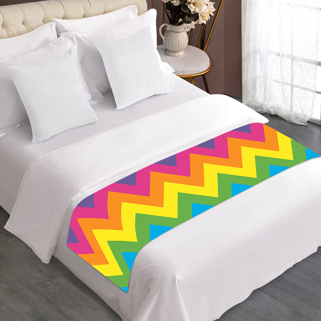 Colorful Zigzag Pattern Print Bed Runner