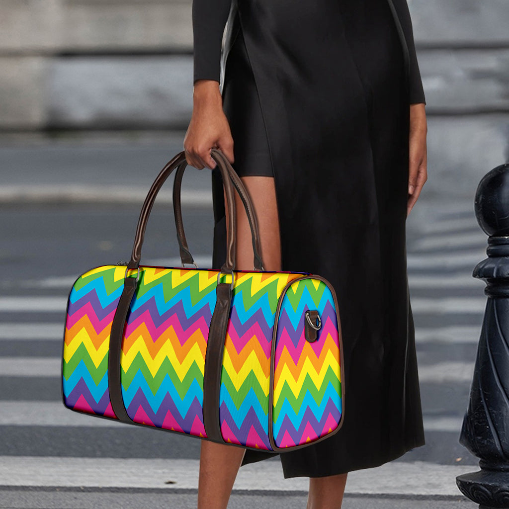 Colorful Zigzag Pattern Print Duffle Bag