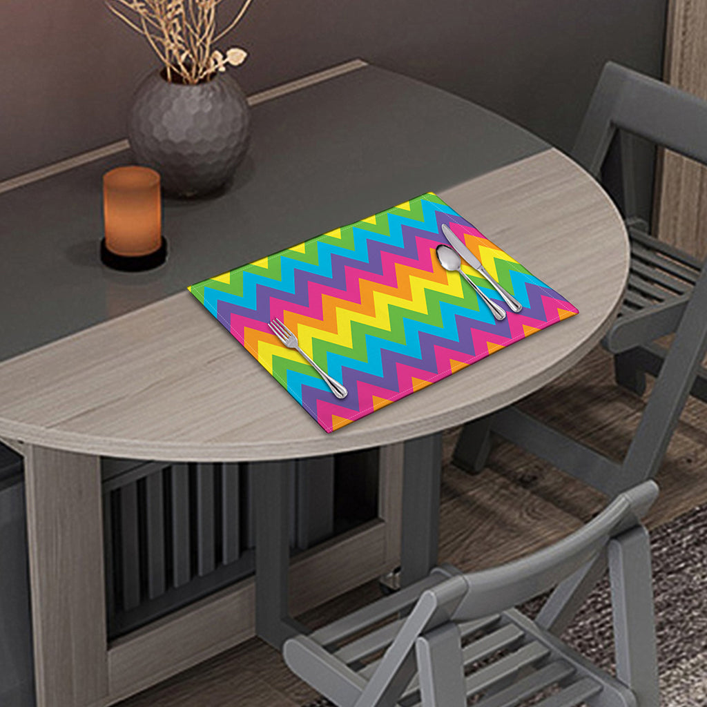 Colorful Zigzag Pattern Print Placemat