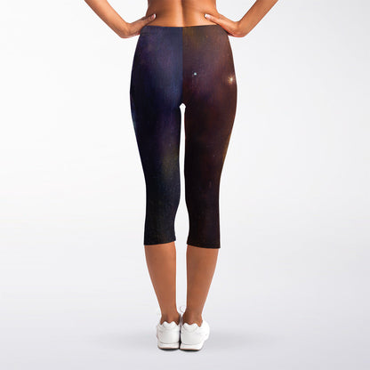 Cosmic Wolf Portrait Print Women's Capri Leggings