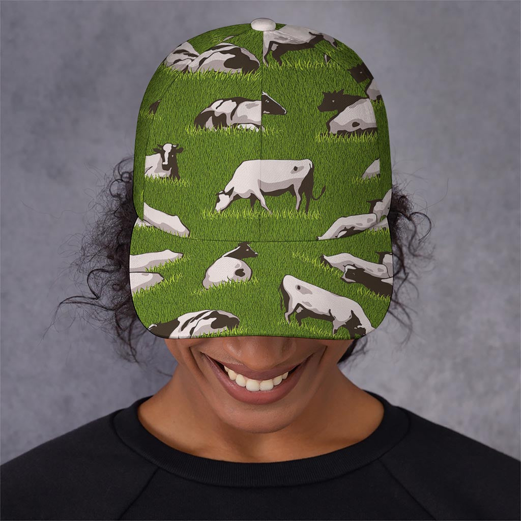 Cow On Green Grass Pattern Print Baseball Cap
