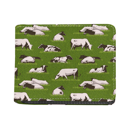 Cow On Green Grass Pattern Print Bifold Wallet