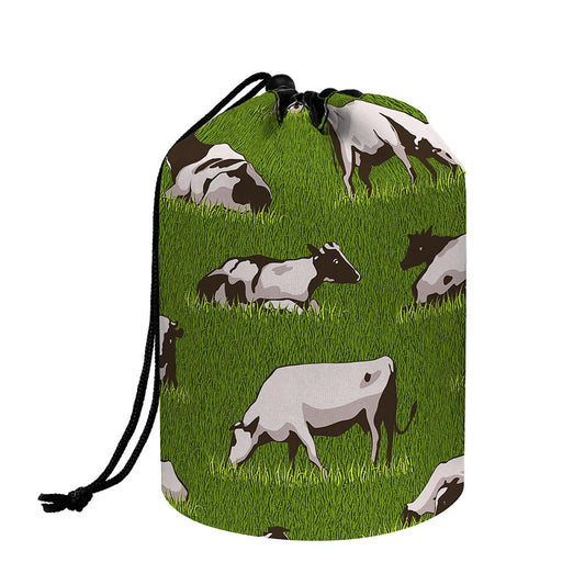 Cow On Green Grass Pattern Print Drawstring Makeup Bag