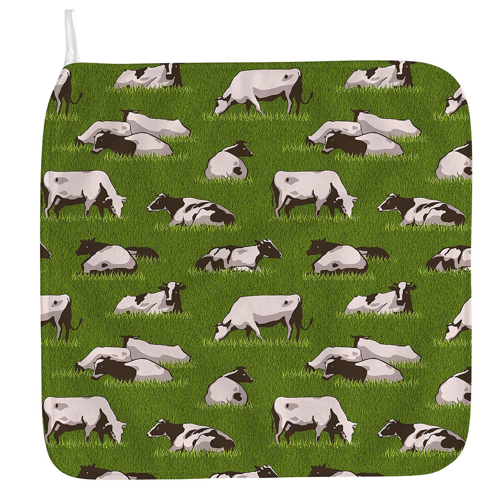 Cow On Green Grass Pattern Print Hand Towel