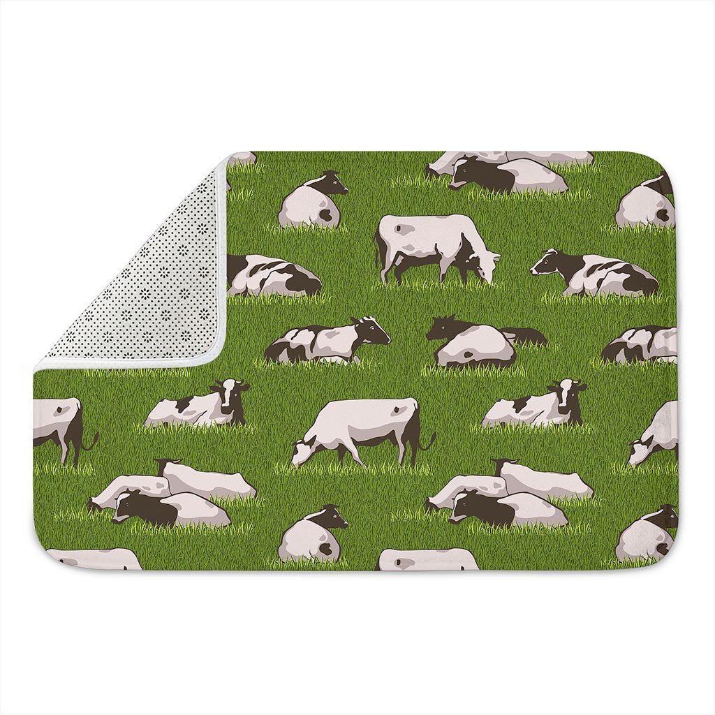 Cow On Green Grass Pattern Print Indoor Door Mat