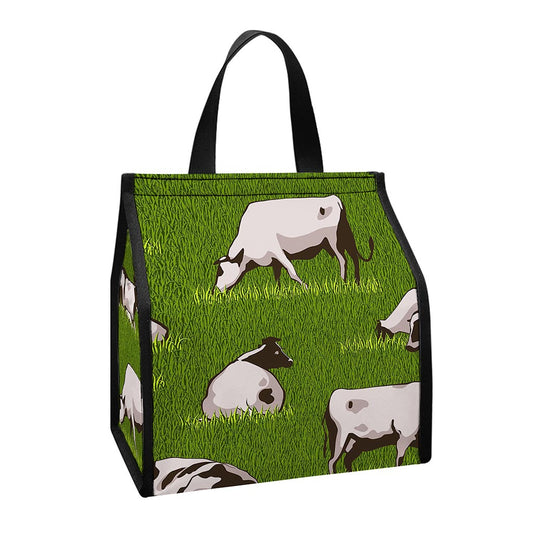Cow On Green Grass Pattern Print Insulated Lunch Tote