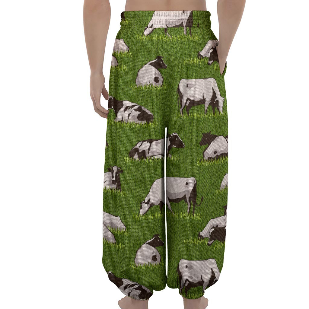 Cow On Green Grass Pattern Print Lantern Pants