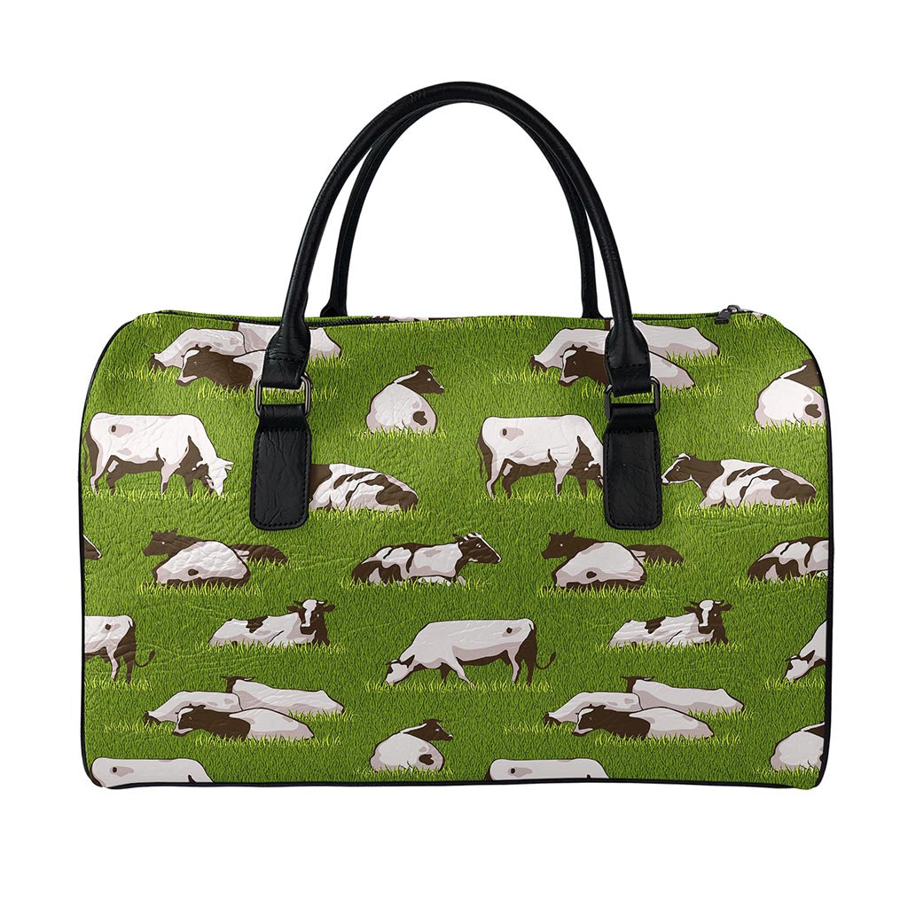 Cow On Green Grass Pattern Print Leather Duffle Bag