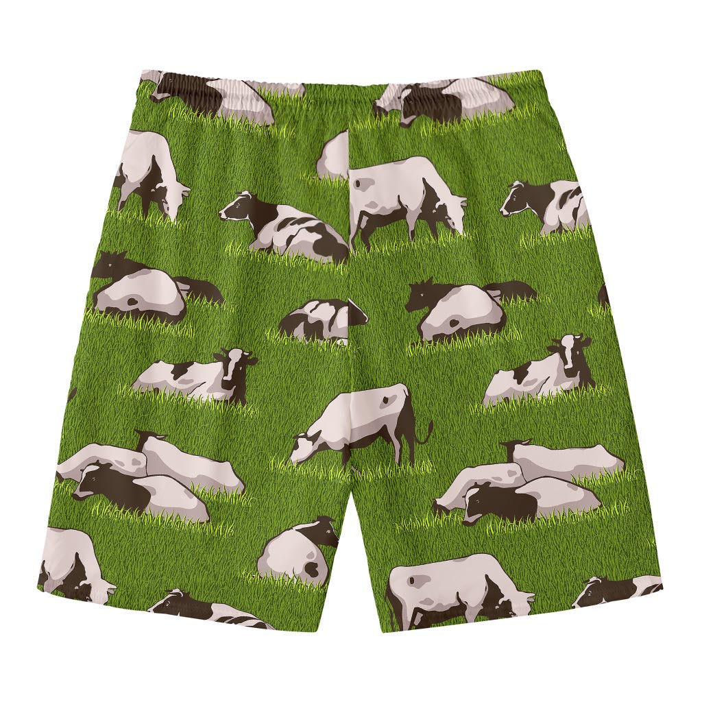 Cow On Green Grass Pattern Print Men's Swim Trunks