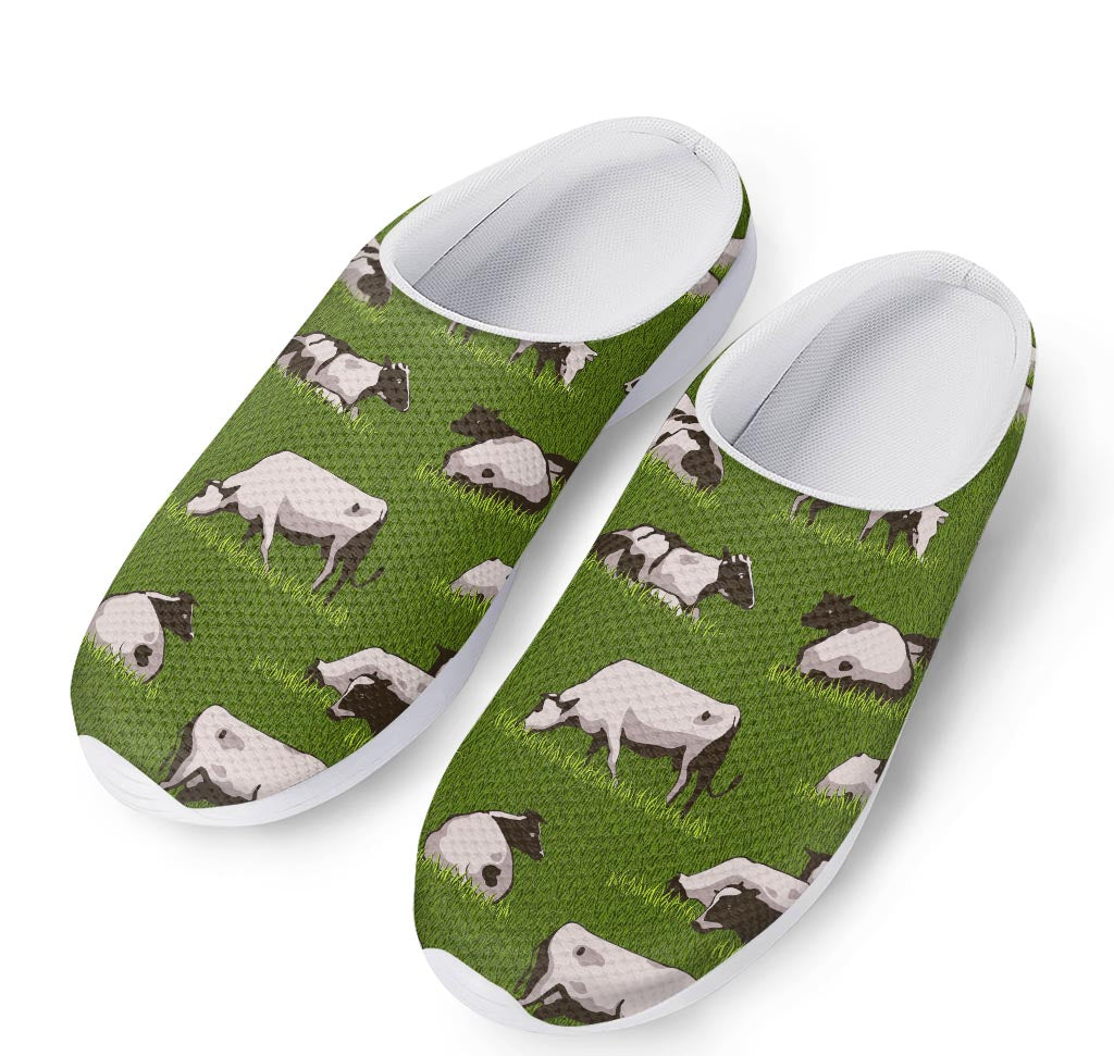 Cow On Green Grass Pattern Print Mesh Casual Shoes