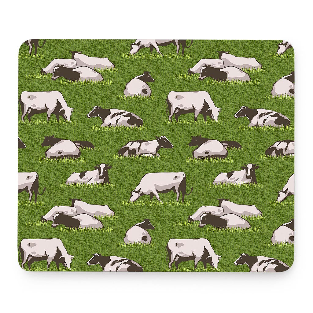 Cow On Green Grass Pattern Print Mouse Pad
