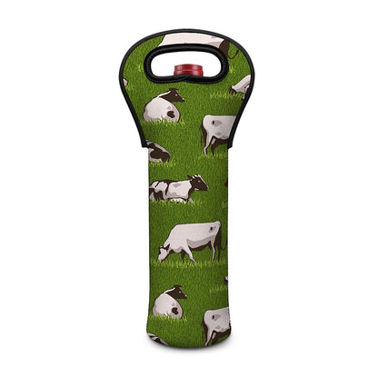 Cow On Green Grass Pattern Print Single Neoprene Wine Tote