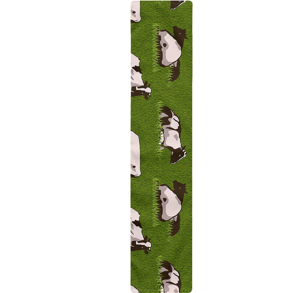 Cow On Green Grass Pattern Print Table Runner