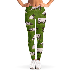 Cow On Green Grass Pattern Print Women's Leggings