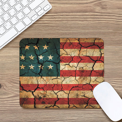 Cracked American Flag Print Mouse Pad