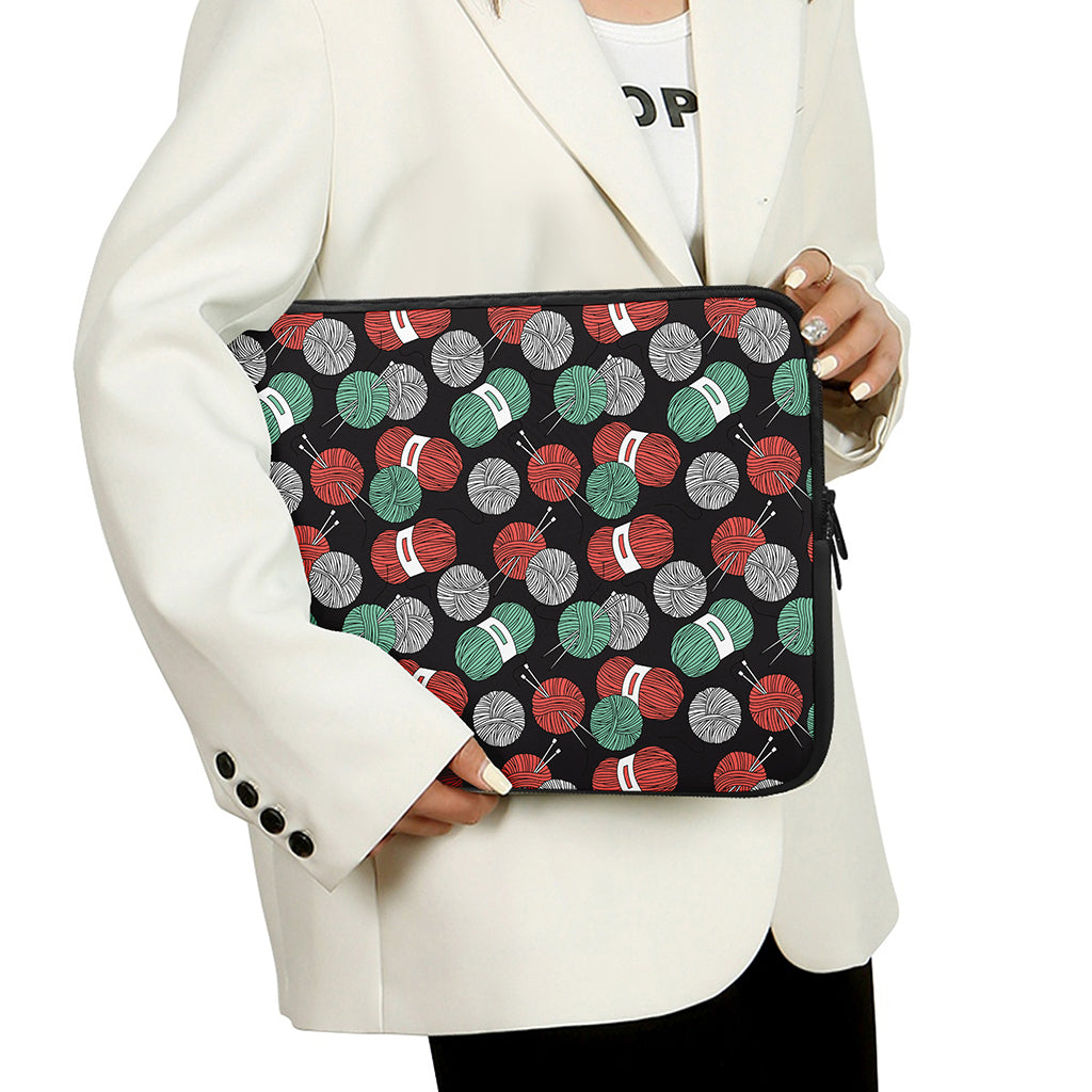 Crochet Yarn Pattern Print Laptop Sleeve