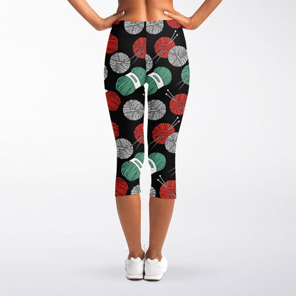 Crochet Yarn Pattern Print Women's Capri Leggings