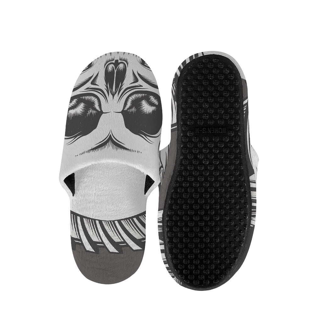 Cross Piston Mechanic Skull Print Slippers