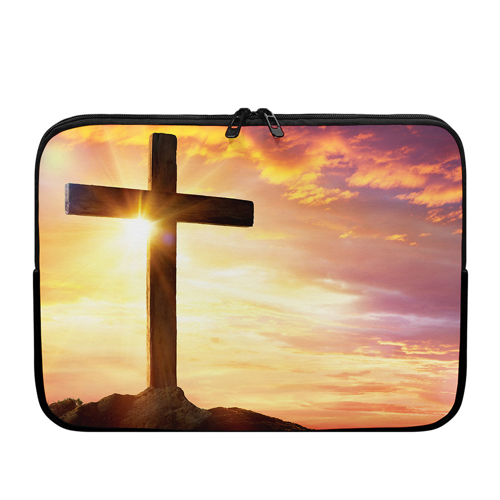 Crucifixion Of Jesus Christ Print Laptop Sleeve
