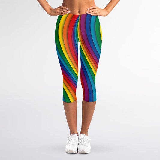 Curved Rainbow Pattern Print Women's Capri Leggings