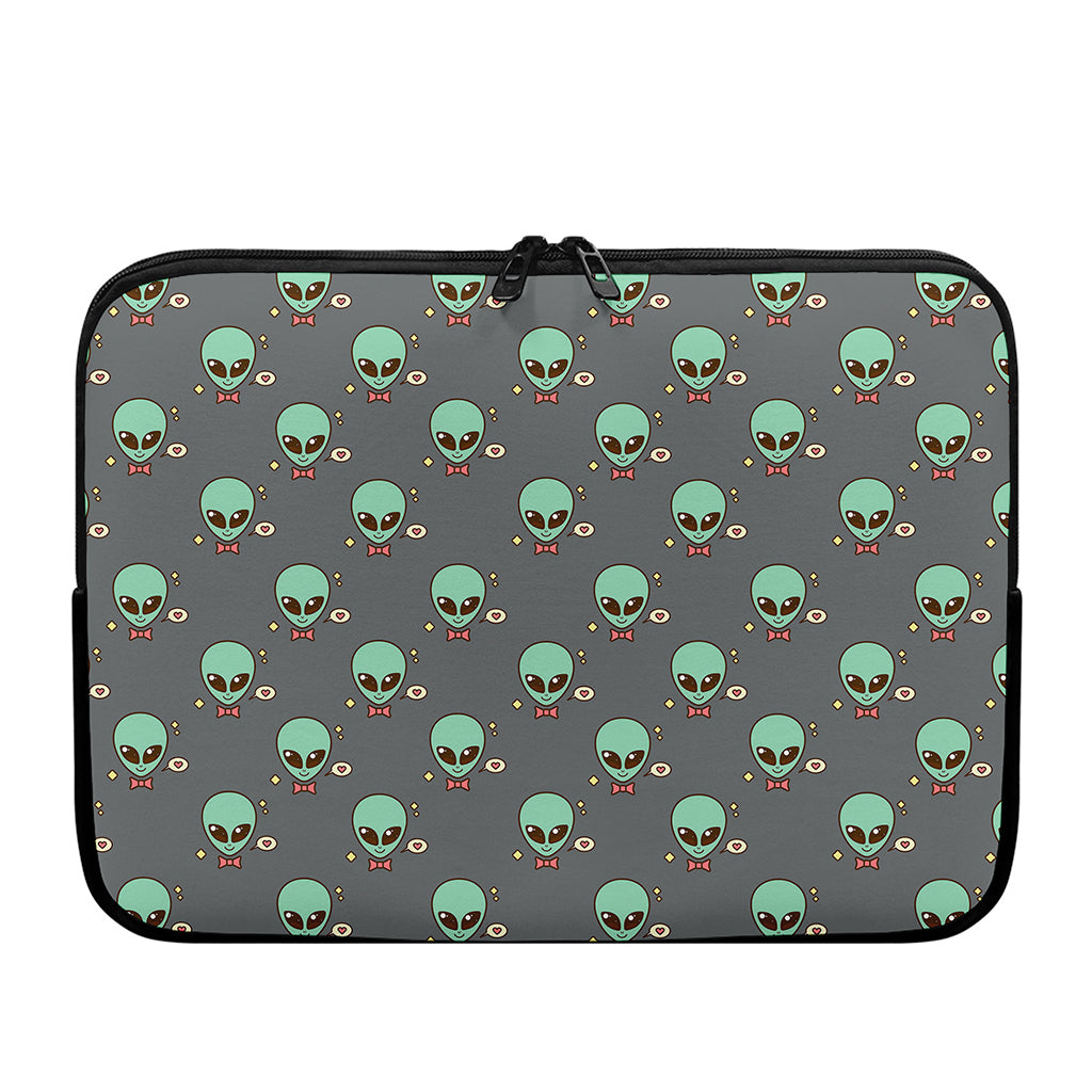 Cute Alien With Bow Tie Print Laptop Sleeve