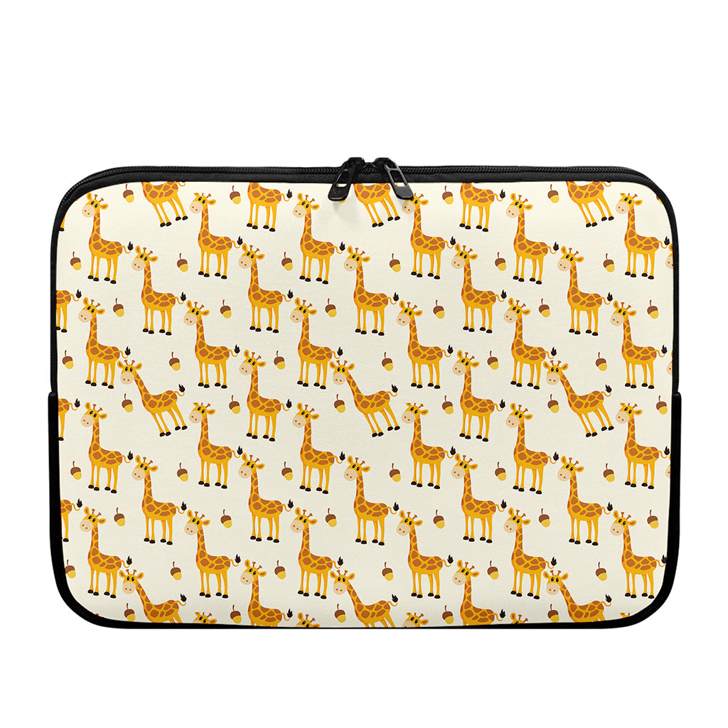 Cute Baby Giraffe Pattern Print Laptop Sleeve