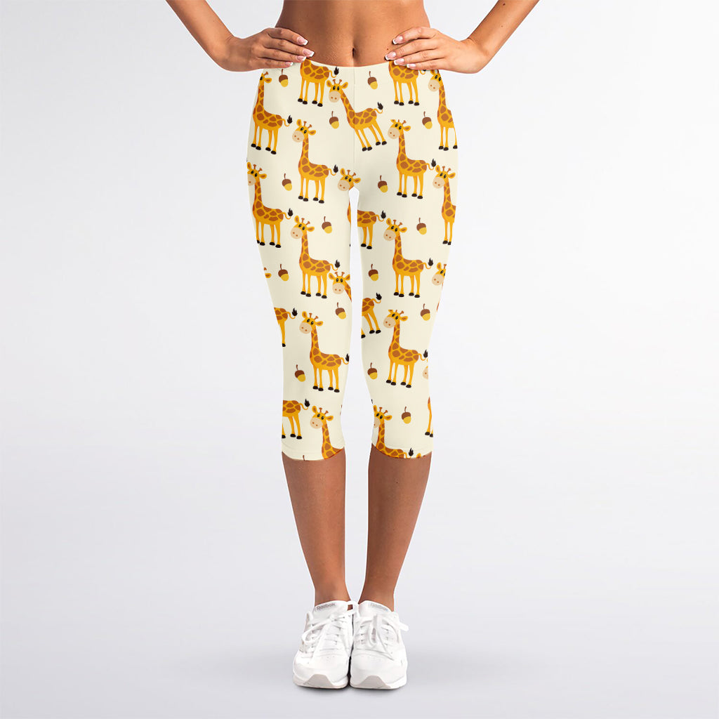 Cute Baby Giraffe Pattern Print Women's Capri Leggings