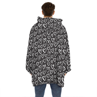 Cute Black And White Heart Pattern Print Hoodie Blanket