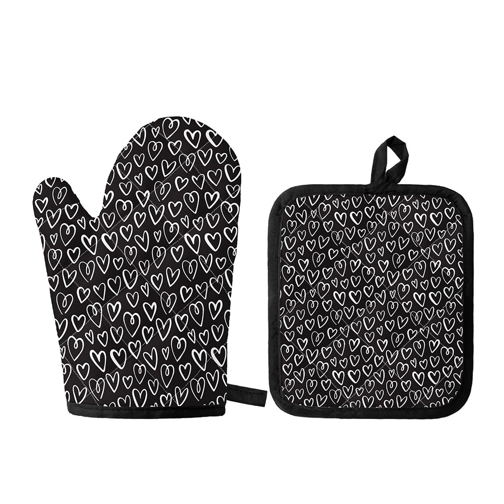 Cute Black And White Heart Pattern Print Oven Mitt And Pot Holder Set